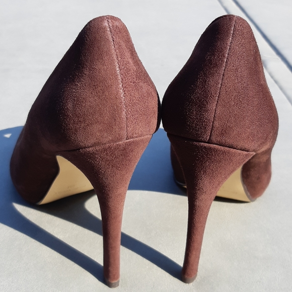 NINE WEST Suede Open Toe Pump - Picture 4 of 7